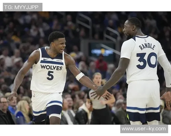 凯尔特人迎战森林狼先发阵容对决布朗怀特携手爱德华兹戈贝尔兰德尔争锋 凯尔特人迎战森林狼先发阵容对决布朗怀特携手爱德华兹戈贝尔兰德尔争锋