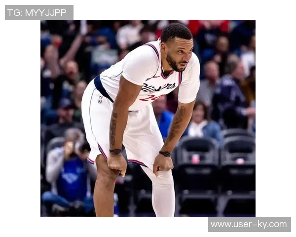 鲍威尔打破快船防线交易自救难上加难的困境解析 鲍威尔打破快船防线交易自救难上加难的困境解析